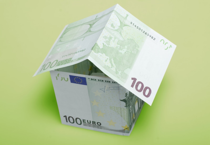house, foundation, cost, worth, loan, currency, made, payment, studio shot, income, green background, credit, refinance, bills, economy, insurance, equity