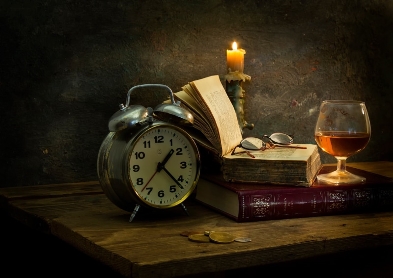 glasses, still life, alarm clock, Tranquil enjoyment, wax, burning, flame, indoors, illuminated, no people, fire - natural phenomenon, wood - material