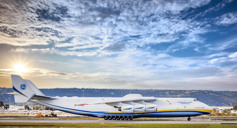 Antonov 225, Dream, Soviet Transport Aircraft, The an-225, 225, O. K. Antonov, Antonov, The biggest, Airlines, Soviet Transport Jet Aircraft, Antonov Airlines