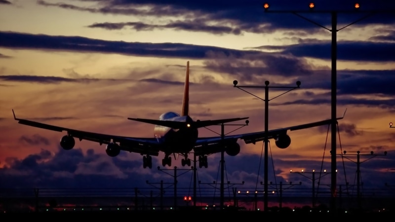 lights, airplane, landing, Boeing 747, 1080P, clouds