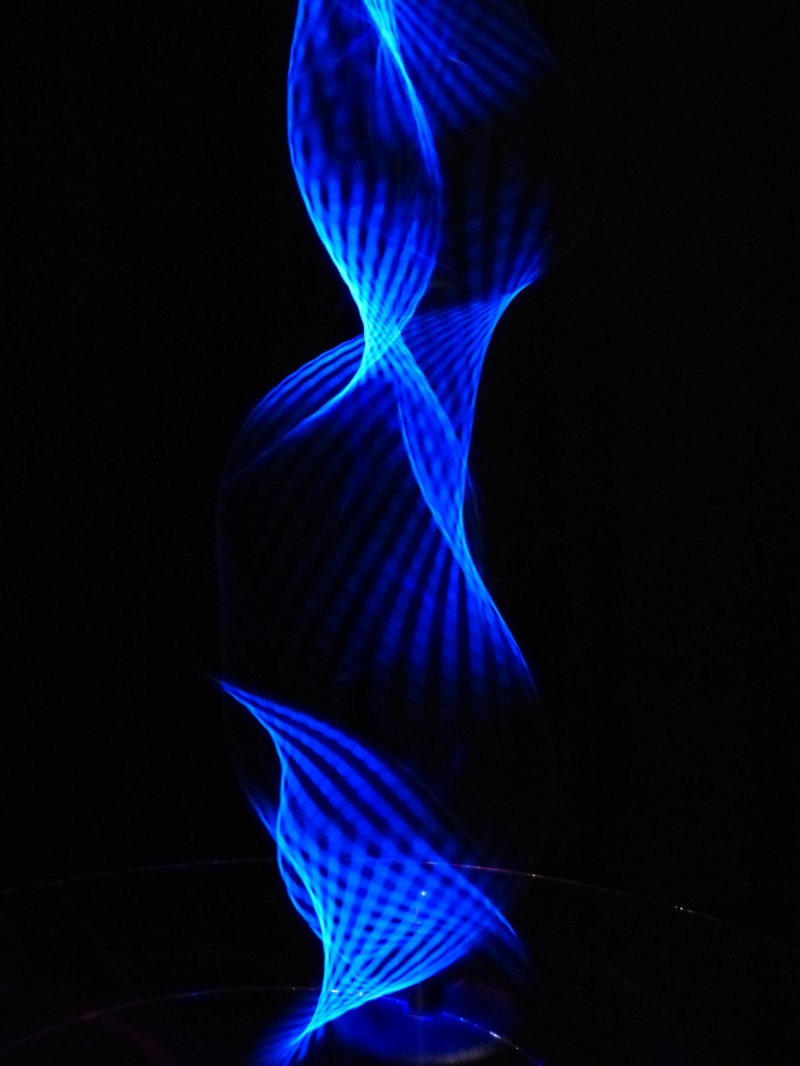 close-up, light column, black background, physics, illuminated, blue, pattern, color, indoors, technology, colorful, decor, 4K, motion, light effect, power supply