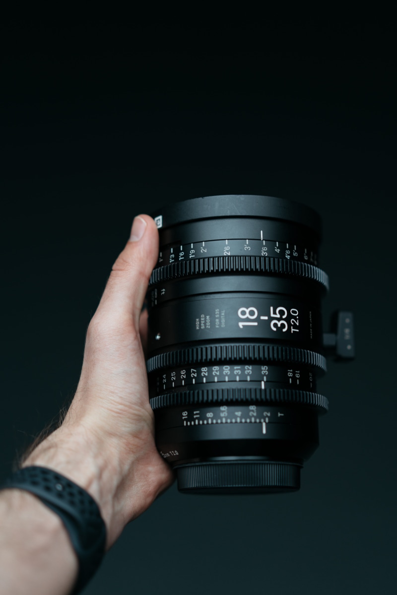 indoors, personal perspective, grey, matte box, hand, camera - photographic equipment, photographic equipment, studio shot, human body part, photography themes