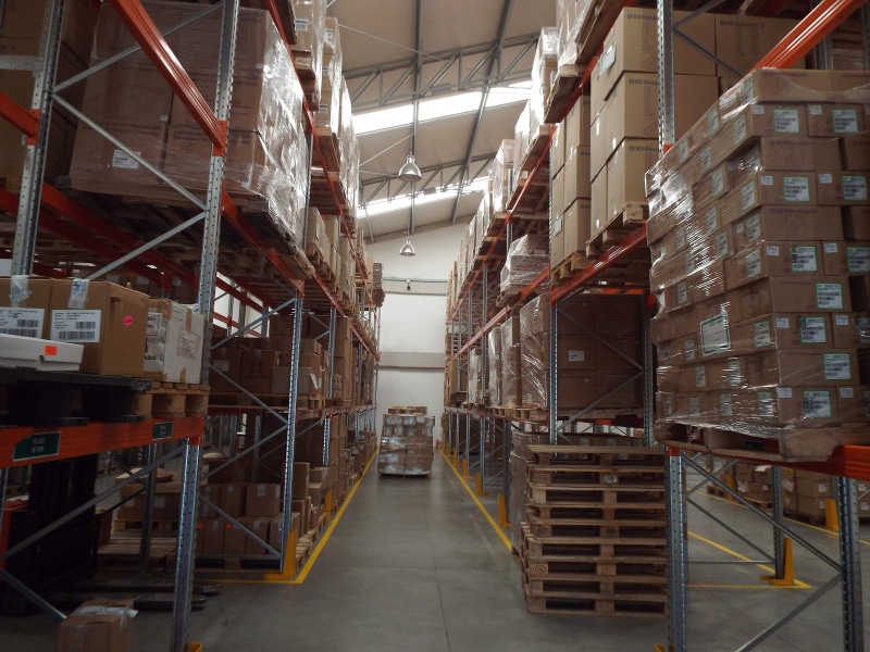 building, indoors, 4K, built structure, architecture, stack, shelves, business, container, abundance, inside, aisle, factory, piled, cardboard, industry