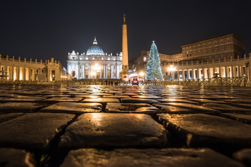 vatican, square, christmas, italy, monument, lights, tree, colonnade, cathedral, 1080P, city, night, rome