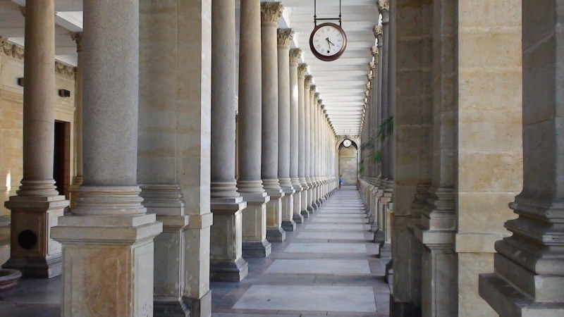 corridor, architectural column, no people, karlovy vary, architecture, arch, arcade, in a row, old, history, direction, diminishing perspective, the past