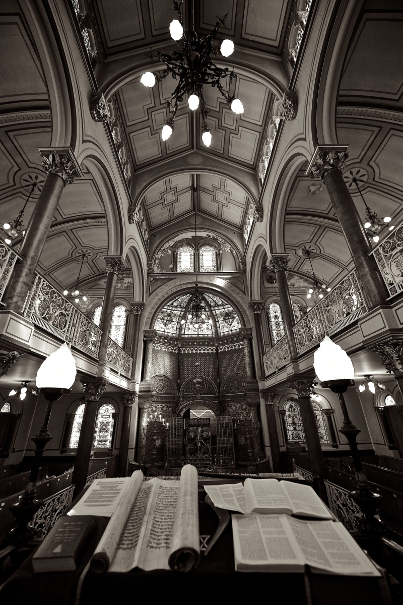 gray, religious, book, indoors, jew, torah, israel, 5K, traditional, arch, travel destinations, ceiling, spirituality, church, bible, worship, architecture