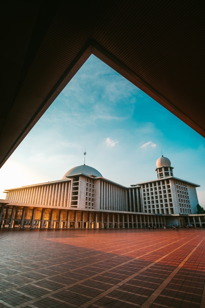 no people, parliament, worship, building exterior, luxury, cloud - sky, boardwalk, nature, spirituality, town square, bridge, indonesia, tourism, great mosque istiqlal