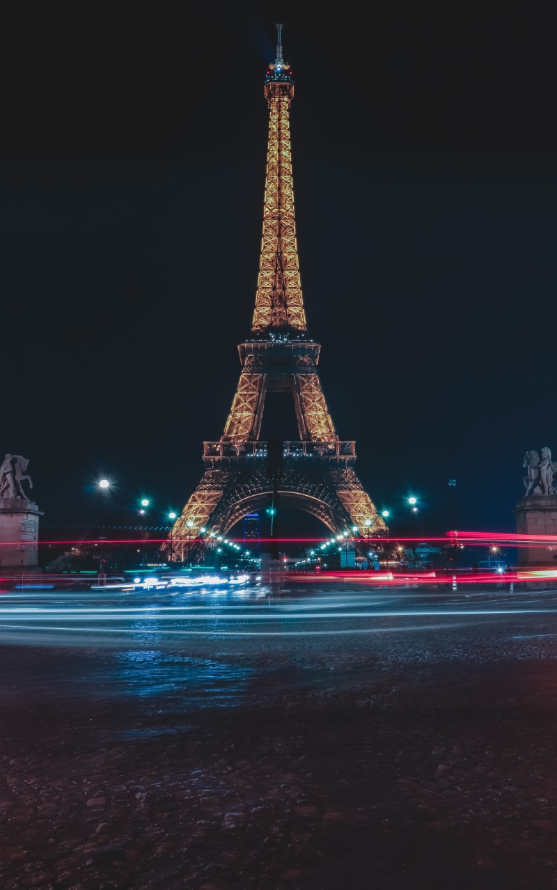 tourism, long exposure, lowlight, office building exterior, building exterior, night, 5K, tall - high, urban, no people, paris, lightpainting, sky, light painting