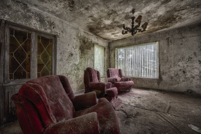 wall - building feature, ruined, window, damaged, decline, building, interior, room, obsolete, architecture, run-down, absence, built structure, indoors