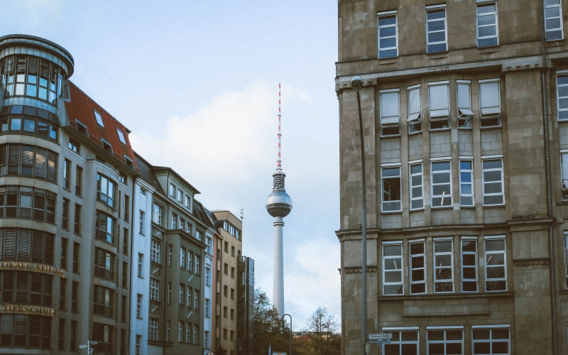 tall - high, alexanderplatz, built structure, sky, communication, building, 4K, outdoors, architecture, skyscraper, technology, tourism, no people, mitte