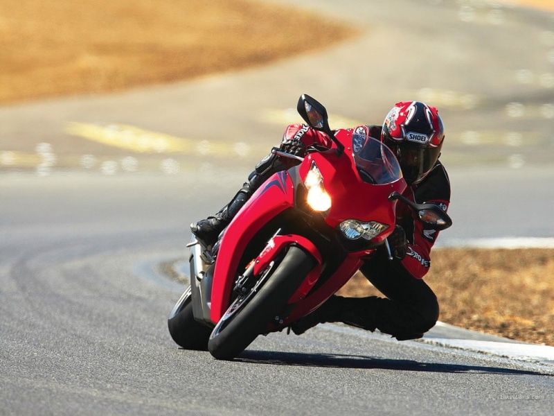 extreme sports, sports helmet, lifestyles, helmet, headwear, sunlight, motorcycle racing, 480P, crash helmet, mode of transportation, riding, road, Honda