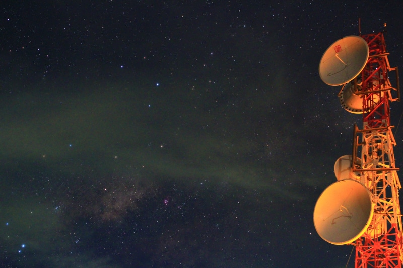 moon, scenics - nature, star field, nature, astrophotography, infinity, 5K, red, low angle view, galaxy, signal, sky, space, astronomy, astrology, star