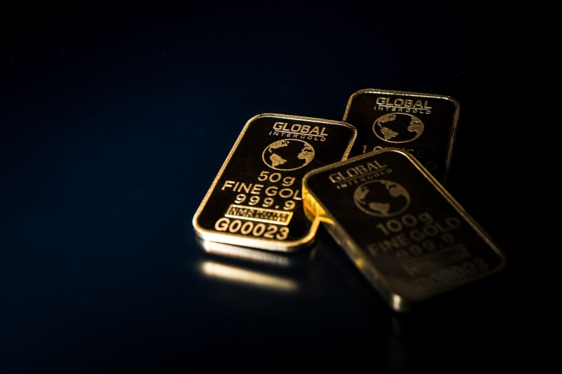 security, bullion, gold is money, fine, bar, investment, no people, finance, indoors, 1080P, economy, close-up, luxury, Shop, high angle view, wealth