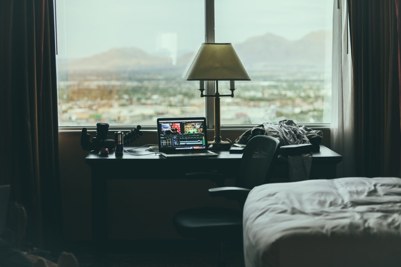 lighting equipment, 5K, desk, looking Through Window, curtain, lamp, table, electric lamp, no People, indoors, laptop, absence, bed, furniture, glass - material