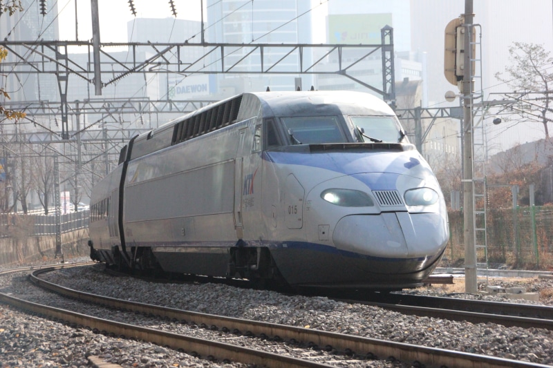 train, 5K, transportation, day, electric car, telephone poles, outdoors, ktx, cold temperature, high-speed rail, high-speed trains, nature, railroad track