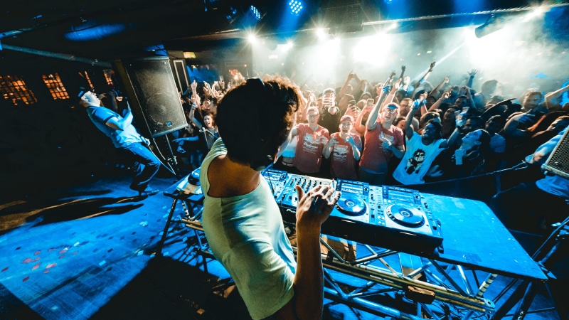 lights, mixer, performance, crowd, clubbing, dj, near, dancing, terminal, standing, playing, youth culture, stage, man, real people, black, occupation