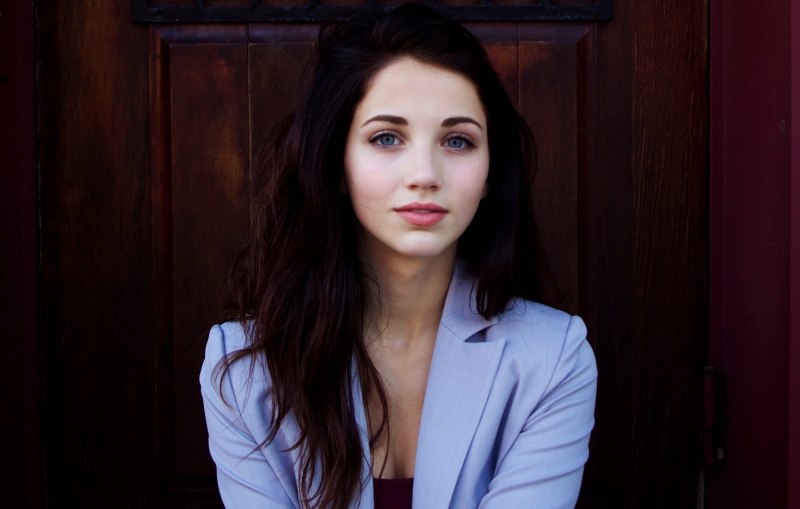 adult, serious, portrait, contemplation, beautiful woman, face, blazer, young women, white jacket, headshot, 2K, blue eyes, wood - material, Emily Rudd