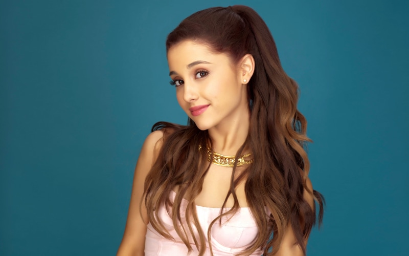 hair, headshot, young women, brown eyes, hairstyle, actress, beautiful woman, young adult, looking at viewer, celebrity, beauty, front view, long hair