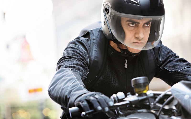 focus on foreground, dhoom, protection, 1080P, front view, motorcycle, day, headwear, men, Movies, bollywood, mature adult, zip, waist up, leisure activity