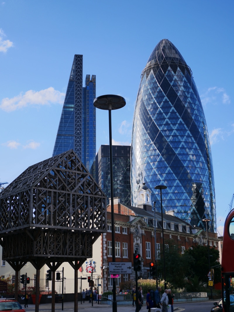 building, england, cloud - sky, tower, place, skyline, incidental people, outdoors, travel destinations, glass, modern, tall - high, architecture, office building exterior