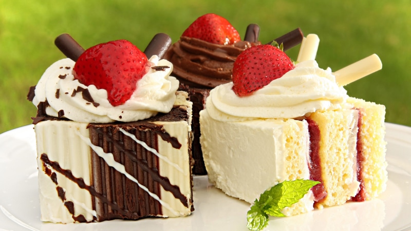 4K, Strawberries, Delicious, Food, Sweet, Cream, Cakes