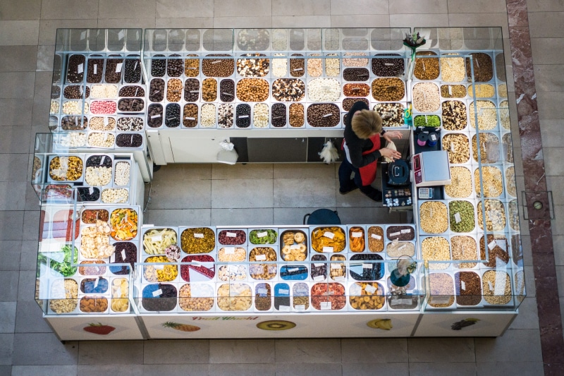 adult, dried fruit, store, people, real people, working, stand, shopping mall, business, retail, healthy, 5K, fruit, business finance and industry, Nuts