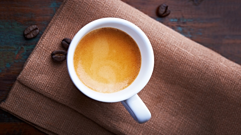 coffee - drink, 8K, crockery, cup, caffeine, brown, mug, hot drink, drink, coffee, directly above, white, still life, indoors, table, freshness, espresso