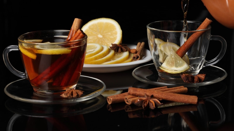 tray, 1080P, no people, drinking glass, refreshment, orange, food, close-up, fruit, table, spice, alcohol, lemon, glass - material, cinnamon, household equipment