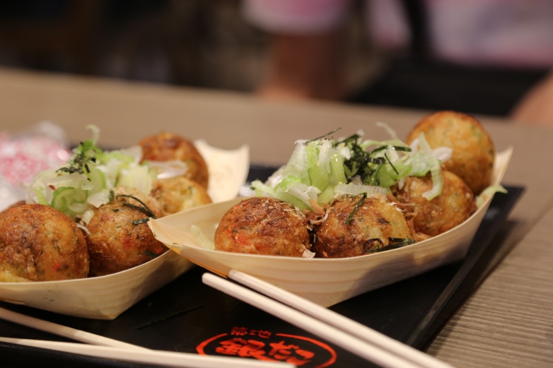 asian food, Takoyaki, no people, healthy eating, meat, ready-to-eat, vegetable, indoors, selective, dinner, meal, photography, Ball, focus on foreground