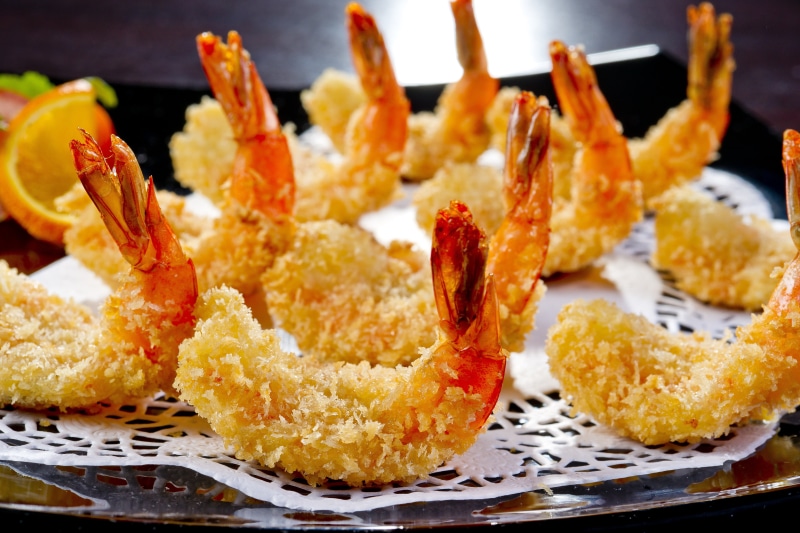 surface, plate, tray, fast food, freshness, meal, close-up, 5K, healthy eating, useful, unhealthy eating, deep fried, nutrition, no people, shrimp, temptation
