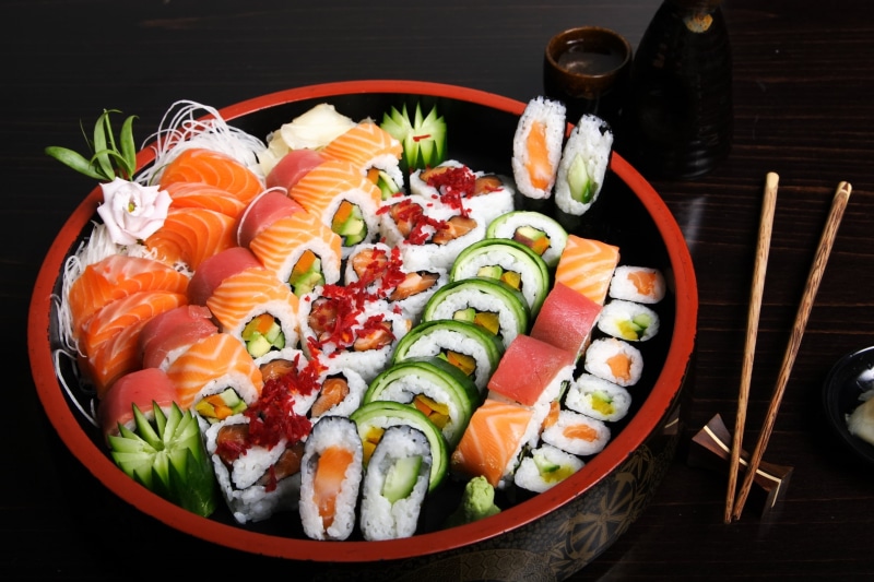 seaweed, gourmet, ready-to-eat, tray, raw Food, dinner, sushi, close-up, cultures, seafood, east Asian Culture, rice - Food Staple, assorted, 2K, cuts
