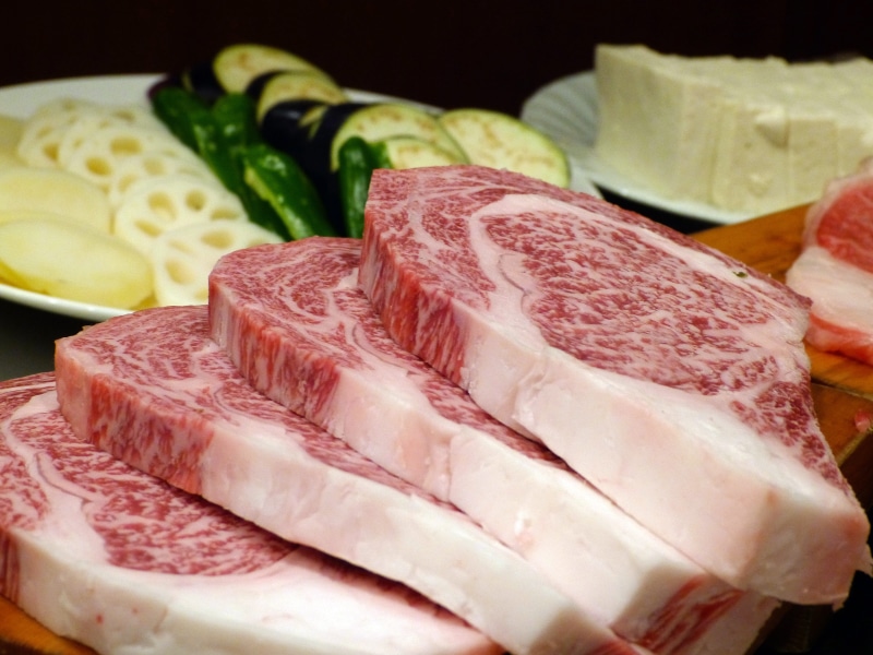 freshness, pile, red meat, kobe beef, groceries, black background, still life, no people, vegetables, 4K, food and drink, processed meat, vegetable, beef