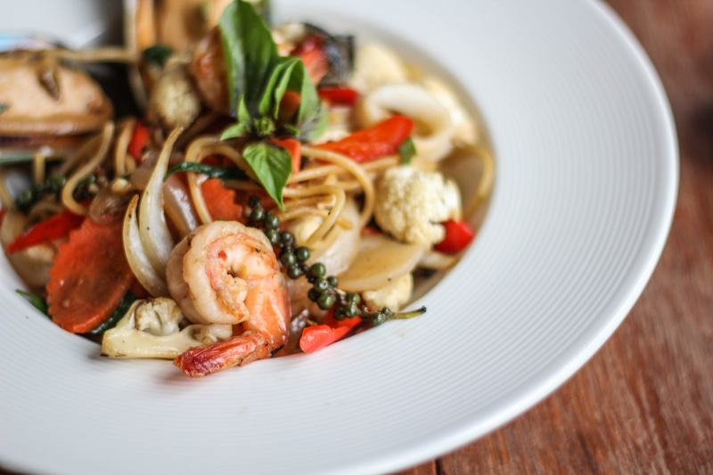 pasta, dieting, cooking, cooked, healthy Eating, ready-to-eat, spaghetti, leaf, 5K, spice, onion, clam, vegetarian Food, meal, prawn, indoors, close-up