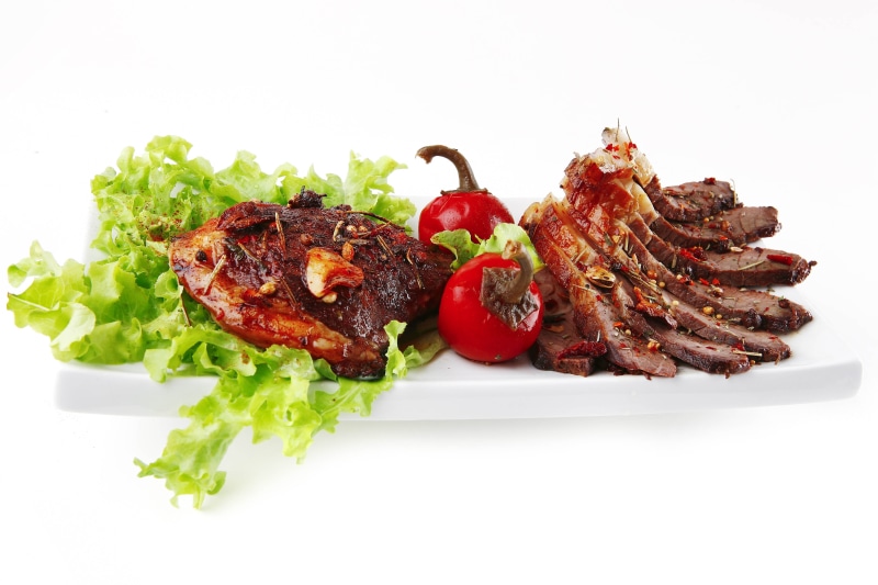 plate, spice, lunch, red meat, freshness, white, serving size, barbecue, lettuce, food, white meat, 4K, wellbeing, kebab, gourmet, ready-to-eat, grilled