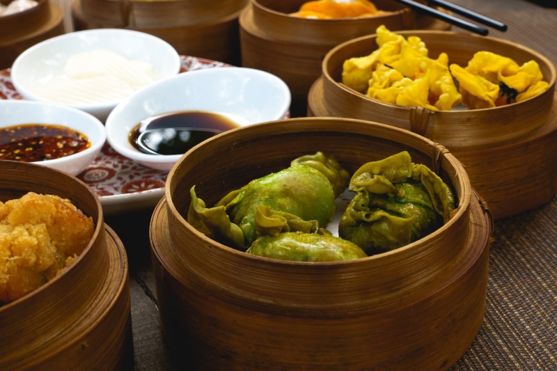 container, chinese dumpling, 4K, dim, freshness, eating out, steamed, chopsticks, wellbeing, snack, restaurant, asian food, dim sum, sum, wood, bowl, bamboo - material