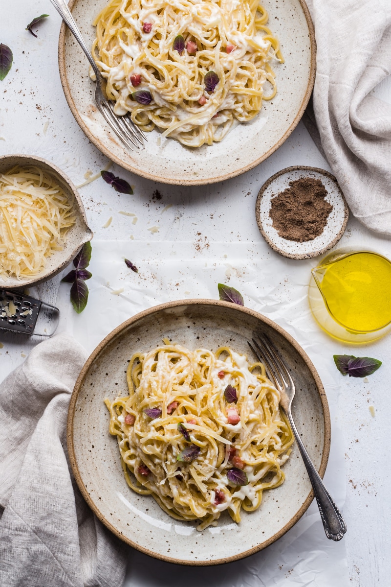 vegetable, herb, vermicelli, spaghetti, crockery, parmesan, massa, kitchen utensil, food photography, freshness, dinner, indoors, directly above, ready-to-eat