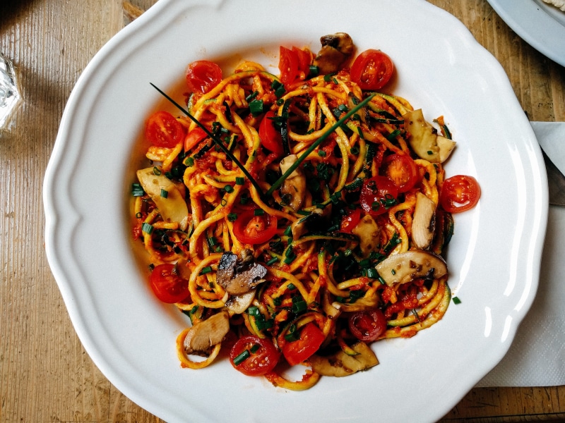 dish, tomato, gourmet, plate, wellbeing, cooked, 4K, indoors, food, crockery, table, italian food, dinner, close-up, seafood, still life, ready-to-eat