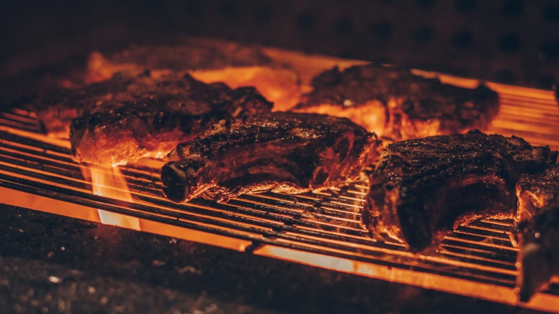 wellbeing, sandwich, food and drink, steak, burger, pork, stein, culinary, ribs, dinner, barbecue grill, grilled, healthy eating, freshness, hot dog, still life