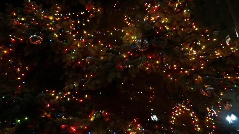 beautiful-christmas, sparkling, christmas-lights, multicolored, christmas-decorations, 4K, pretty-christmas, christmas, a-sparkling-christmas, minilights
