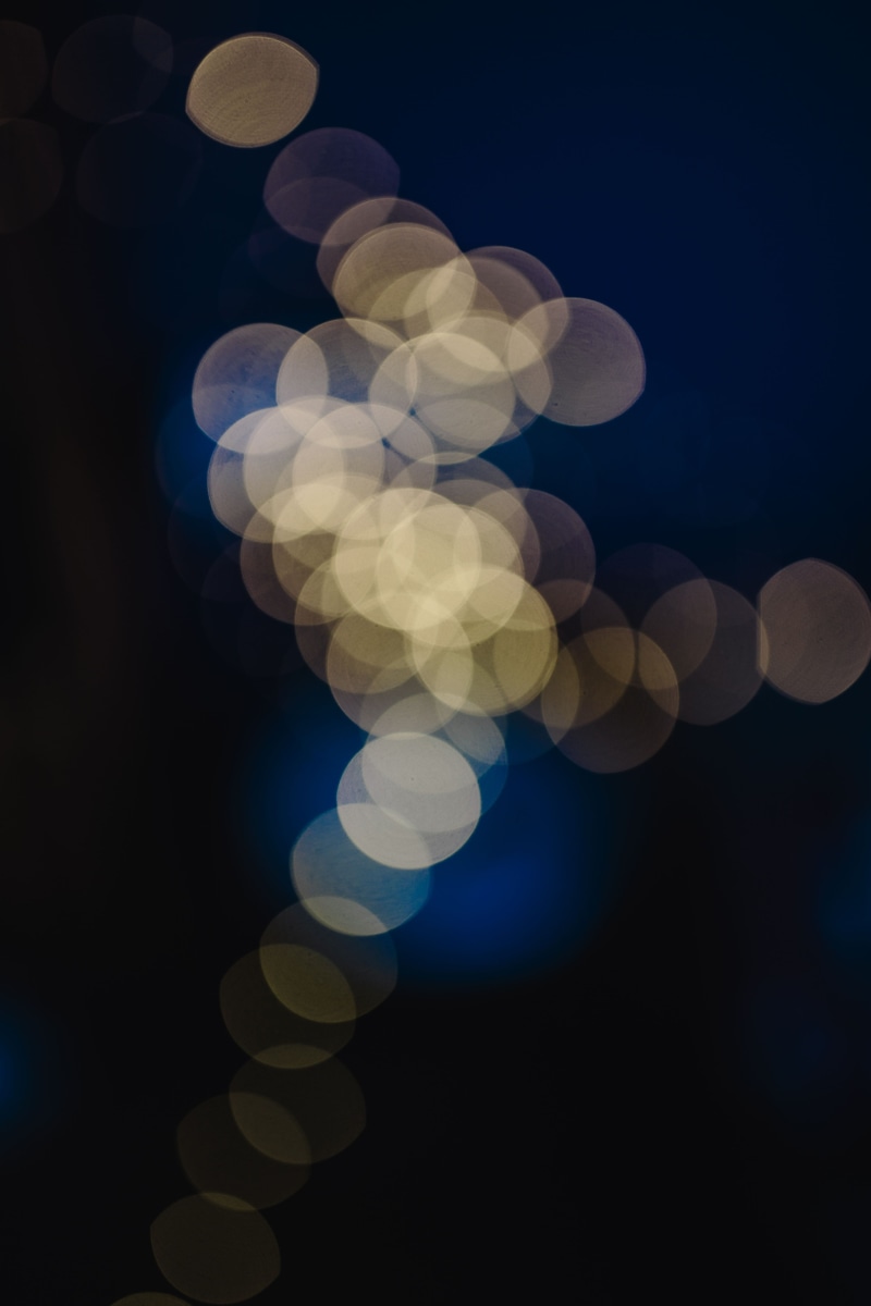 circle, 5K, geometric shape, glitter, blur, night, light - natural phenomenon, close-up, black background, abstract, bokeh, no people, defocused, studio shot