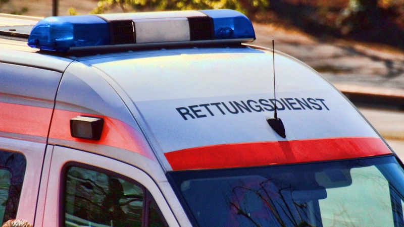 doctor on call, medic, racing car, red, mode of transportation, 112, communication, city, ambulance, car, law, security, police force, close-up, no people