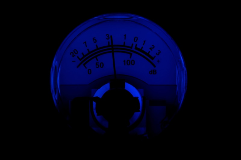 clock, close-up, ad, power, volume, single object, studio shot, db, technology, audio, black color, vu meter, music, scale, sound, amplifier, cut out, 2K