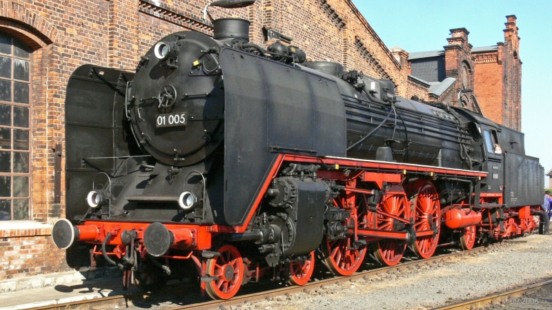 public transportation, nature, museum day, smoke - physical structure, land vehicle, built structure, 2K, exhibit, railway, reichsbahn, train - vehicle