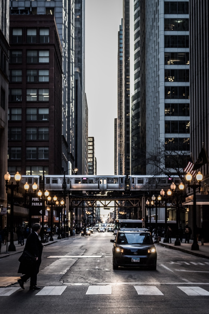 mode of transportation, cityscape, big city, modern, traffic, vehicle, city life, outdoors, transportation system, incidental people, downtown, busy, buildings