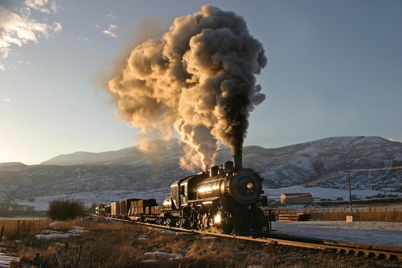 steam locomotive, mode of transportation, smoke - physical structure, emitting, mountains, no people, rail transportation, locomotive, 1080P, mountain