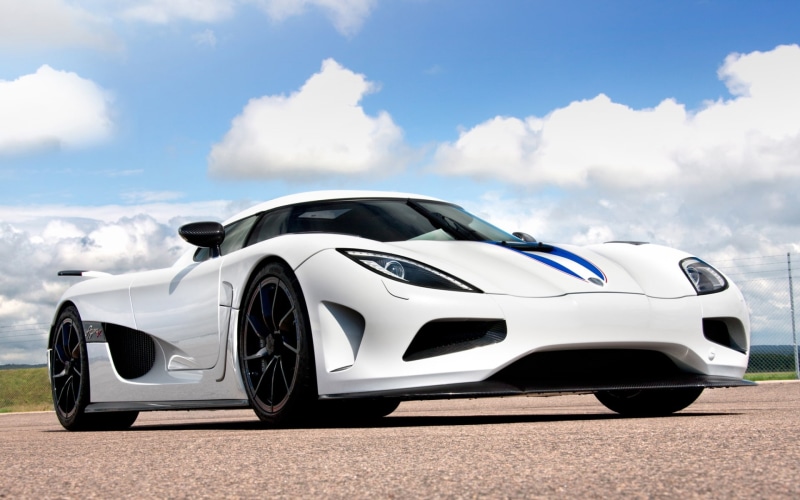 no people, hypercar, Koenigsegg, wheel, racecar, the front, sports car, car, wealth, supercar, modern, clouds, white, the sky, land vehicle, speed, agera
