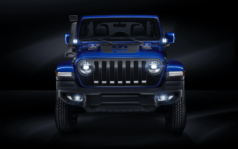 indoors, 4K, transportation, retro styled, motor vehicle, dark, toy, vintage car, mode of transportation, illuminated, Wrangler, front view, black background
