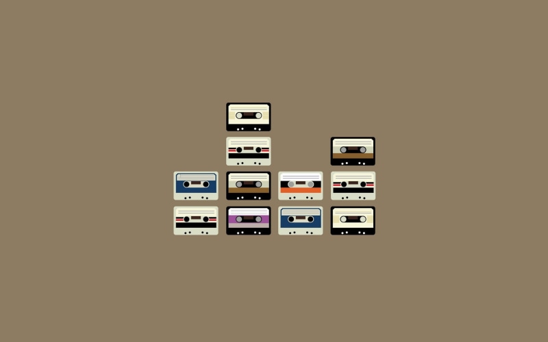 studio shot, computer icon, portable information device, audio spectrum minimalism, 1080P, western script, wireless technology, copy space, close-up, symbol