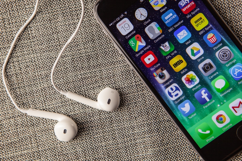 variation, internet, textile, earphones, apple Computers, number, close-up, smartphone, Close up shot, smart Phone, remote control, Apple, phone, shot