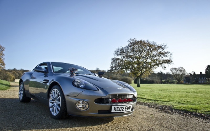 machine guns, james, 1080P, front, 007, Aston Martin, bond, V12, aston, but not now, martin, sky, Die Another Day, rockets, Supercar, trees, James Bond